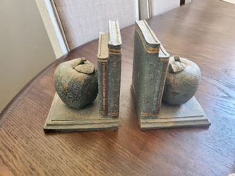 Bookends