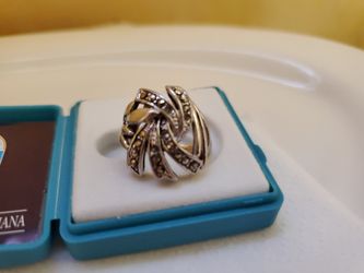 Beautiful Vintage Ring
