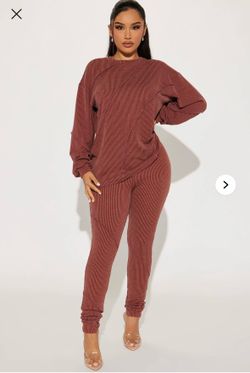 Fashion Nova women’s brown lounge vibes legging set size large