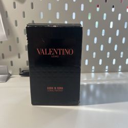 Valentino Cologne  R3P