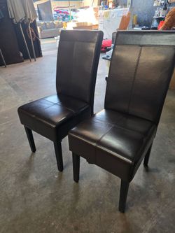 2 Dining Chairs