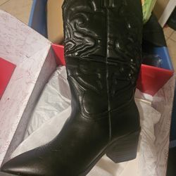 Size 12 Women's Cowboy Boots