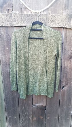 Women Green cardigan pullover sweater size small medium teen girl