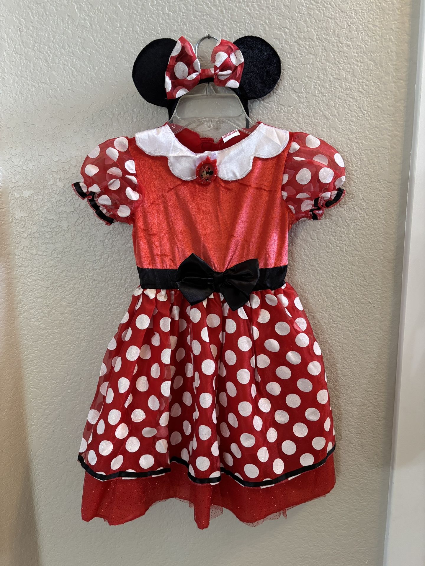 Minnie Mouse Size Small 4–6 Costume.