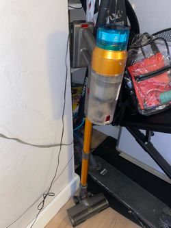 Cordless vacuum cleaner