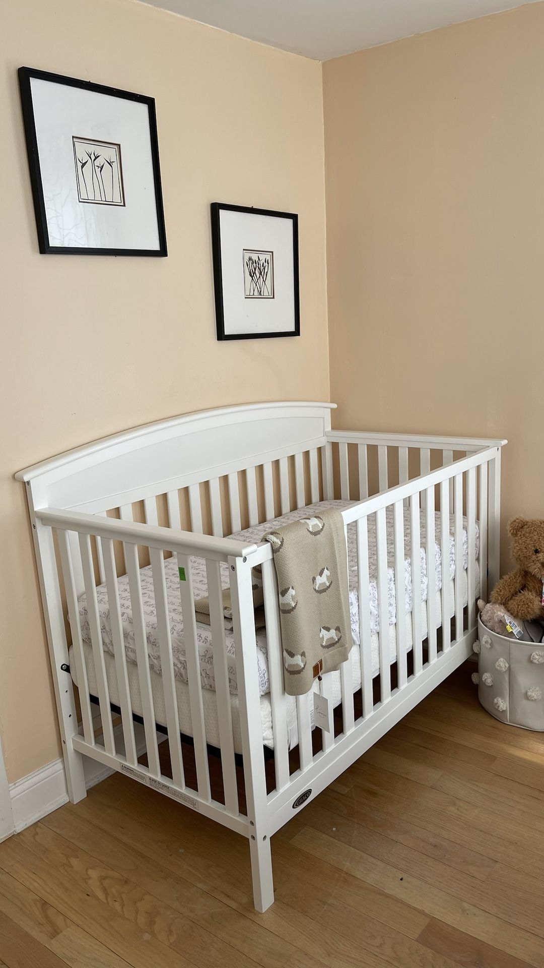 Baby Crib +Mattress