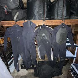 4 Med Wetsuits