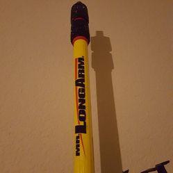 Longarm pole goes up to 20plus feet