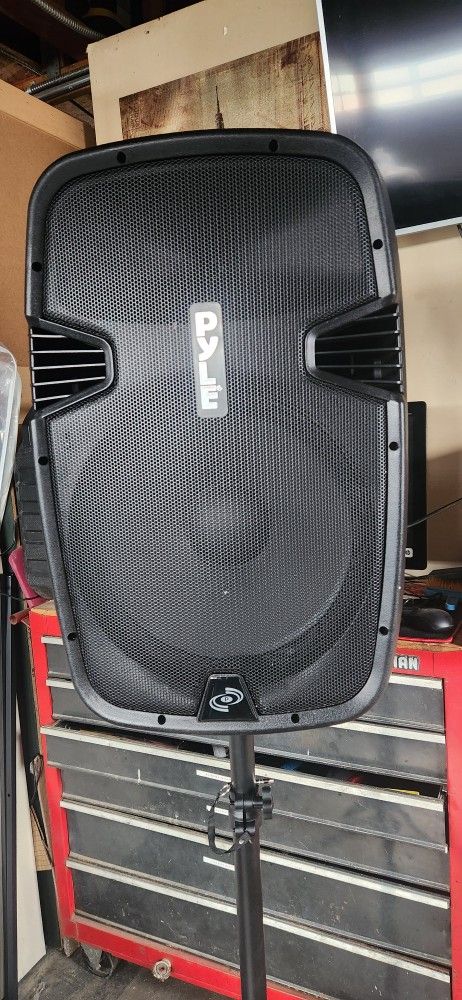 Pyle 15" Bluetooth Speaker