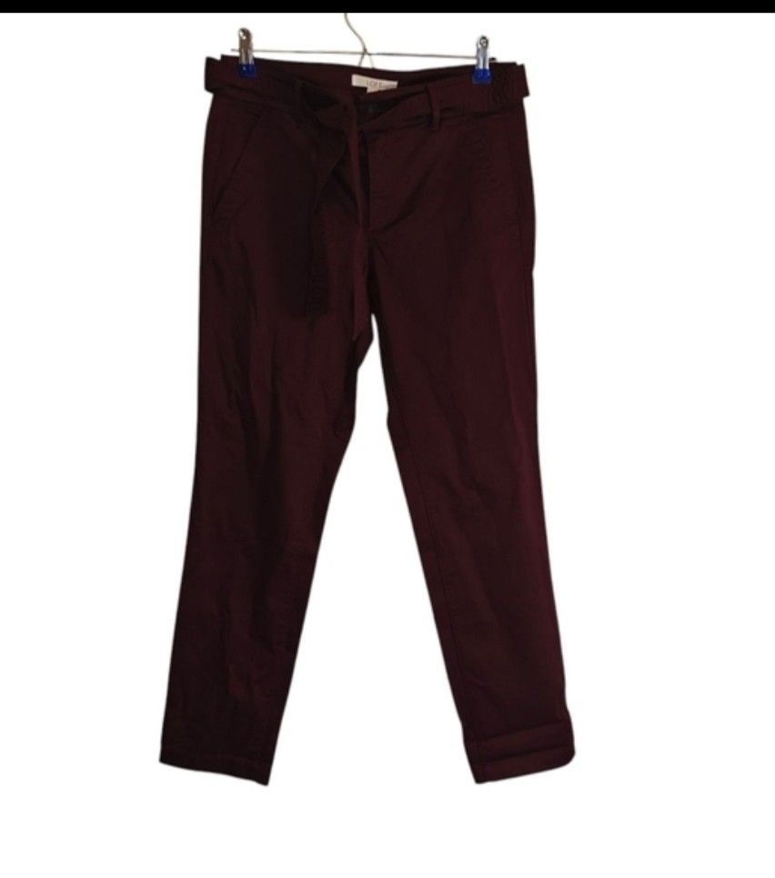 Loft Women's Chino Burgundy Pants Size 2