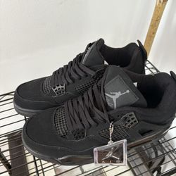 All black 4 Size 8