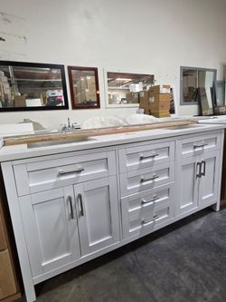 Beautiful white  72" Double Sink Bathroom Vanity