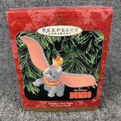 Hallmark Keepsake Ornament 1999 Walt Disney's "Dumbo's First Flight" Collectible.