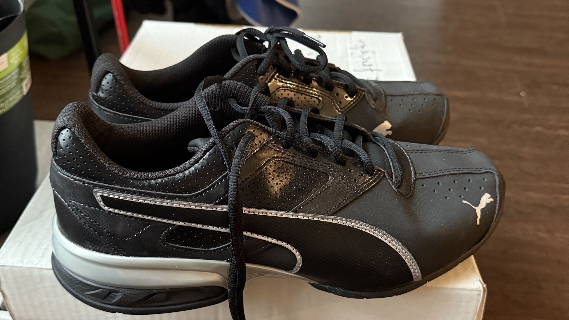 Like new Puma Shoes