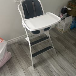 4 Moms High Chair 