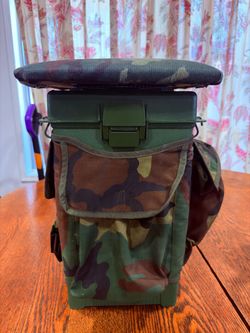 Vintage hunting chair