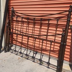 Metal King Bed Frame With metal Slats