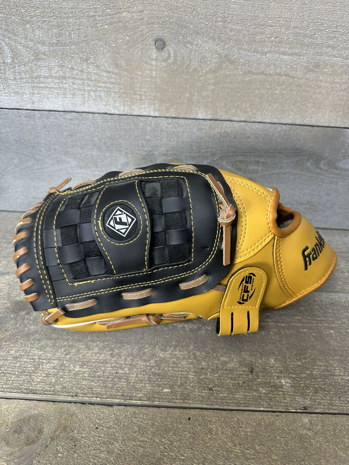 Franklin Adult Field Master Series 12.5 Inch 12.5” Baseball Glove 22602 LHT