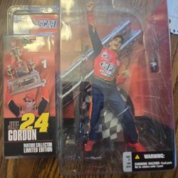 Collectible Toys and Figurines 