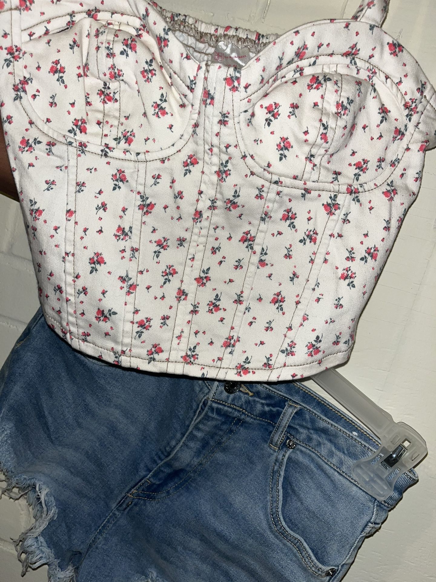 Women’s 2-Piece Set: Cropped Tank Top + Blue Jean Shorts