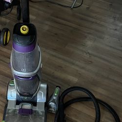 bissle pro heat 2x revolution pet pro carpet cleaner Vacuum 