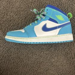 blue and green jordan 1s sprites 