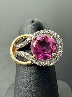 10k two tone gold diamond and pink stone ring size 5