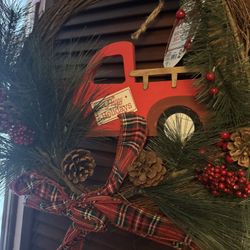 Happy Holidays wreath