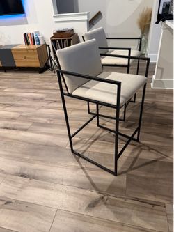 Modern Ran ford 25.5 counter height stool (2)