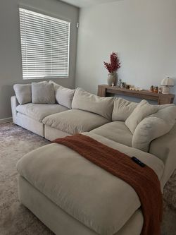 Zone sectional