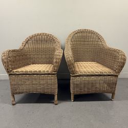 allen + roth Serena Park Set of 2 Wicker Light Brown Chairs (Good condition) PICK UP IN CORNELIUS