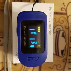 Pulse Oximeter Medidor De Pulso Y Oxygeno $15.00 Or Best Offer