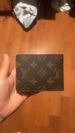 Louis Vuitton Mens Wallet 