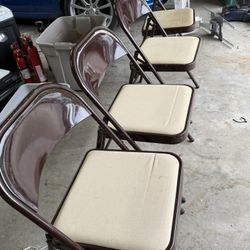 4 Folding Chairs