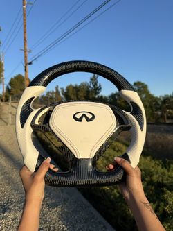 Infiniti Carbon Fiber Steering Wheel 