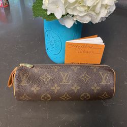 BRAND NEW LOUIS VUITTON LEATHER BLACK POCKET ORGANIZER M69044 Y for Sale in  Playa Del Rey, CA - OfferUp