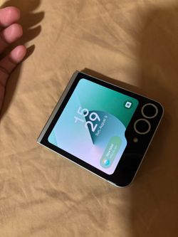 Samsung Galaxy Z Flip 6