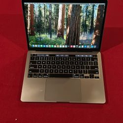 MacBook Pro 13 in 1Tb SSD