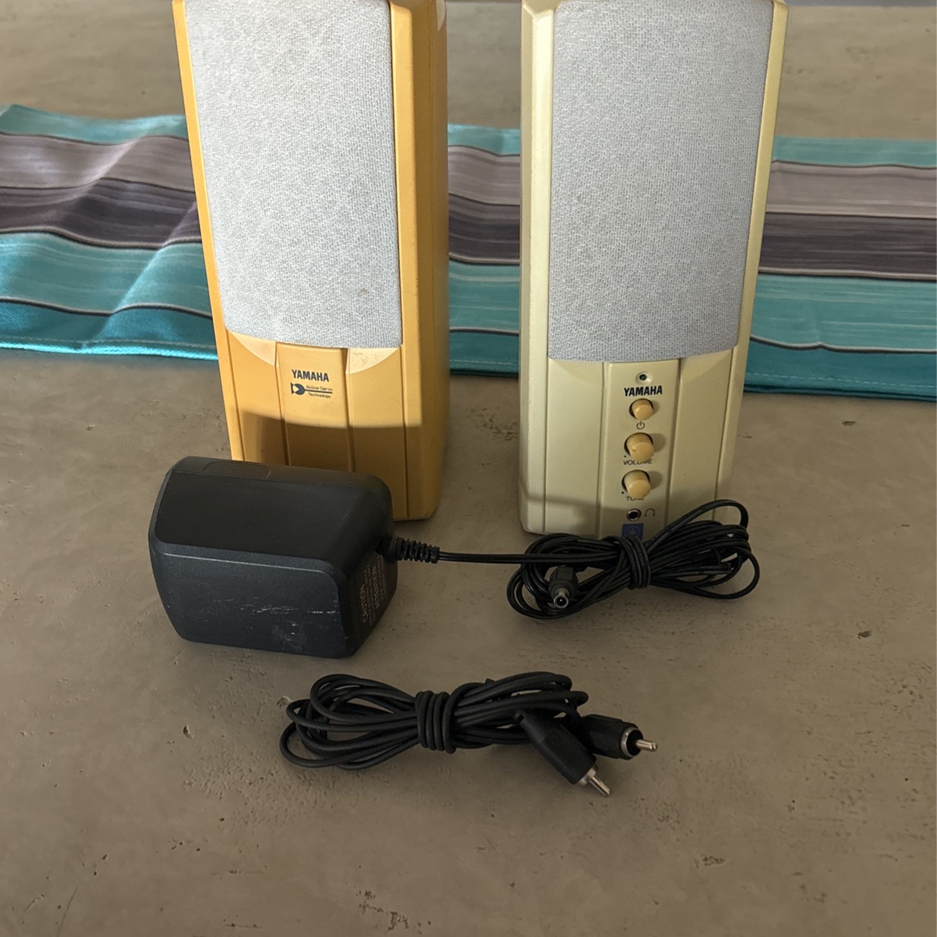 Speakers - Computer