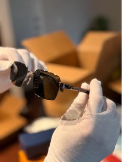 LV shades