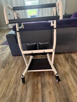 NEW PIDOSO Sit-to-Stand Patient Lift new
