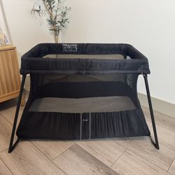 BABYBJÖRN TRAVEL CRIB LIGHT