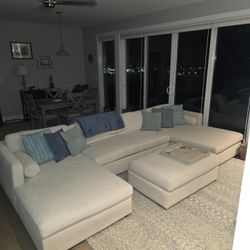 Crate and Barrel Custom Sectional & Ottoman and a half (2024 Model in Excellent Condition) 