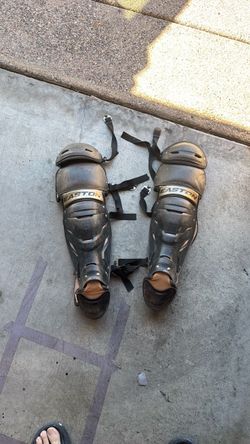 XL adult catchers shin guard