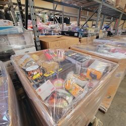** Pallets Con Articulos Para El Hogar ** **Gaylords With Houseware**