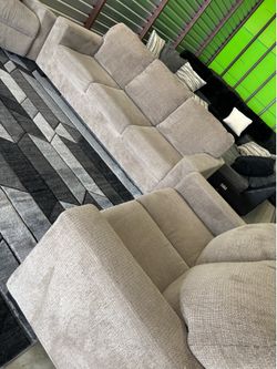 Ashley furniture 3pc sofa couch set (DELIVERY AVAILABLE)
