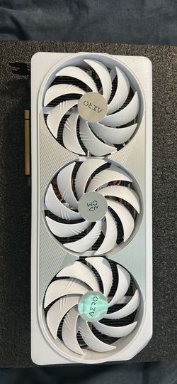 Gigabyte RTX 4090 Aero OC 24G