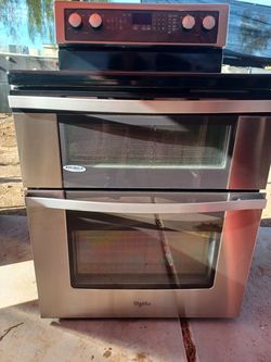 Whirlpool double oven electric stove