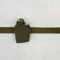 Vintage US Military Plastic Canteen & Cover Pouch/Belt