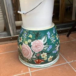 Planters And Plants Different Prices 